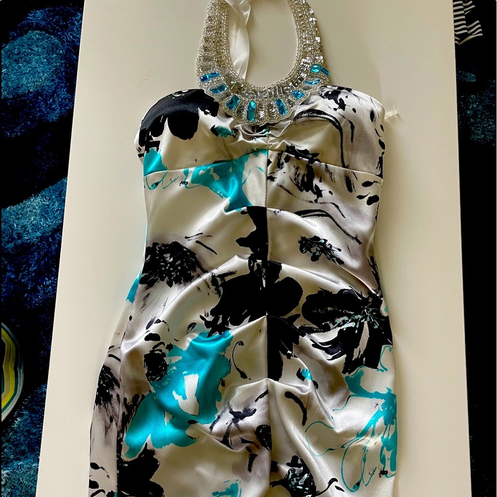 Dressy dress